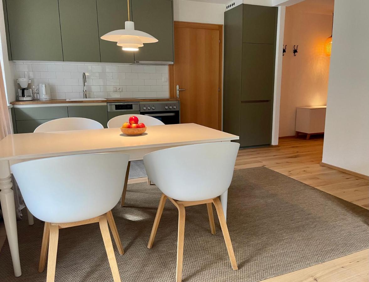 S Lois Schoenes Apartment Im كاونرتال المظهر الخارجي الصورة
