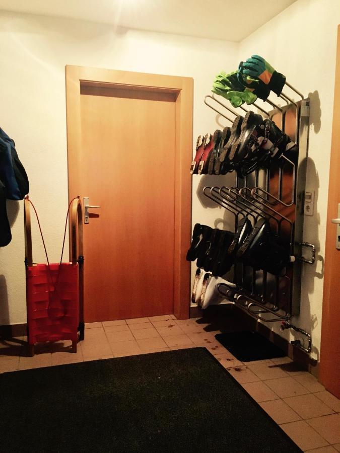 S Lois Schoenes Apartment Im كاونرتال المظهر الخارجي الصورة